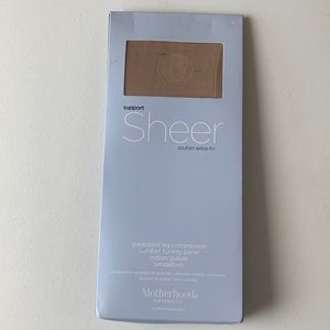 NWT Motherhood Maternity Graduated Leg Compression Tights